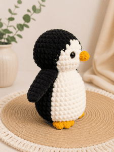 crochet-penguin-plush-side